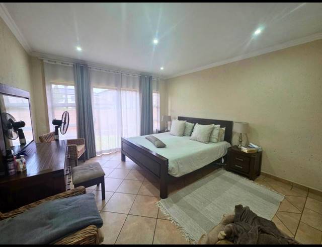 3 BEDROOM PROPERTY TO RENT IN GLEN MARAIS
